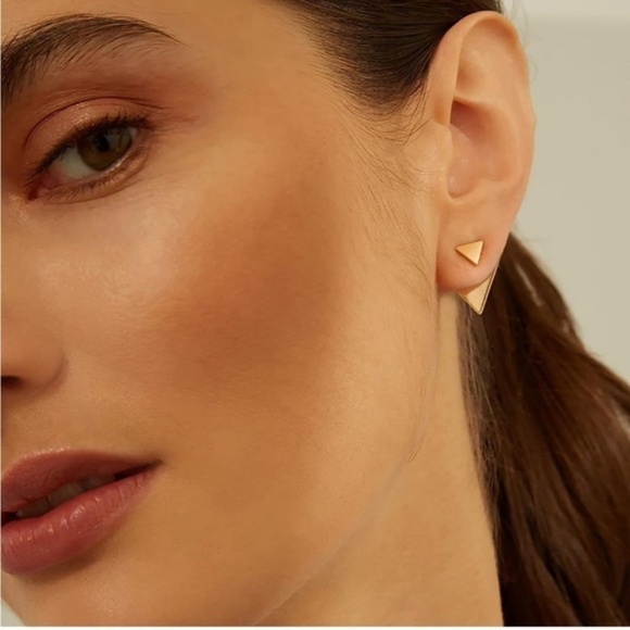 GOLD 14k Gold Plated Triangle Stud Earrings - Picture 1 of 2